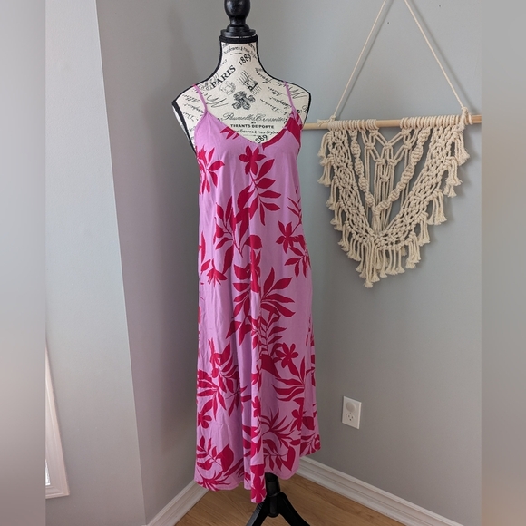 Old navy dress Pink Purple Floral Maxi - Picture 3 of 6